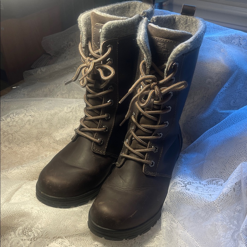 Kodiak Arctic Grip Women’s Brown Lace-Up Winter Boots
